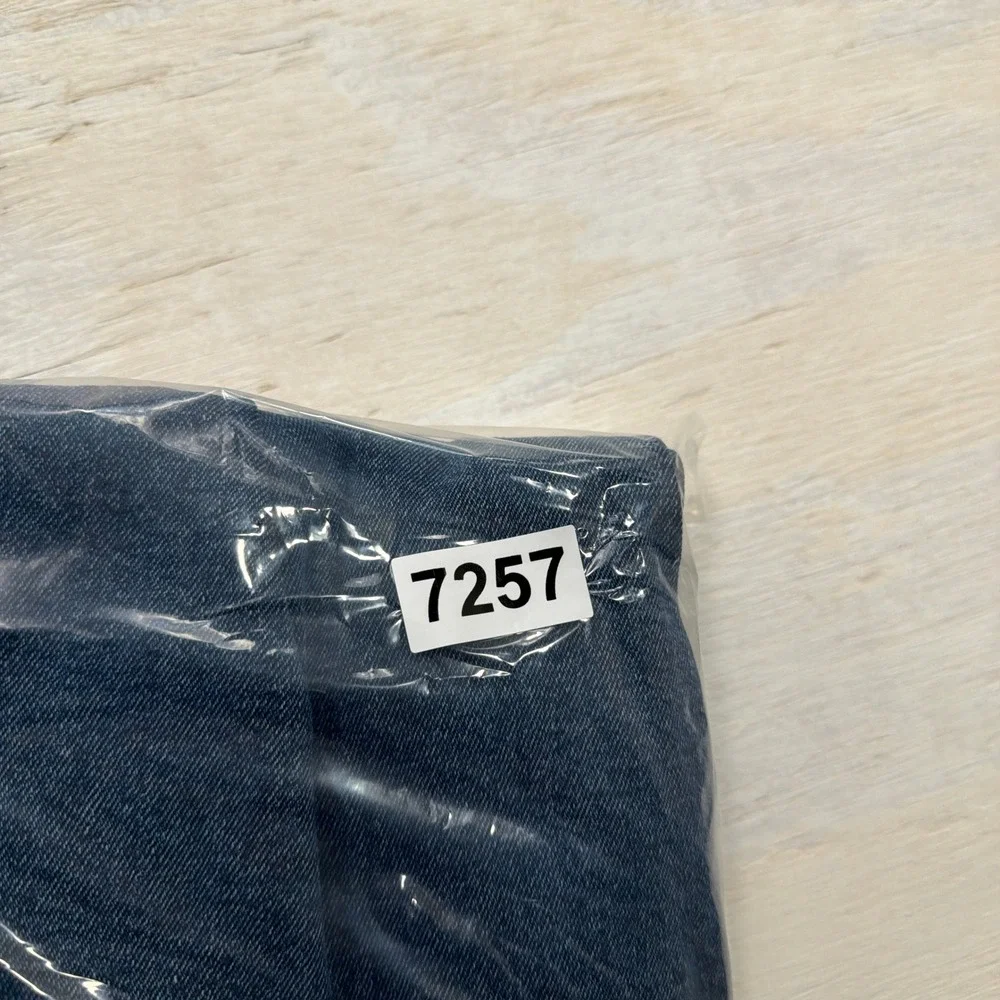 Levi's Jeans 514 Straight Fit Classic Five Pocket Medium Wash Blue Mens 38x32